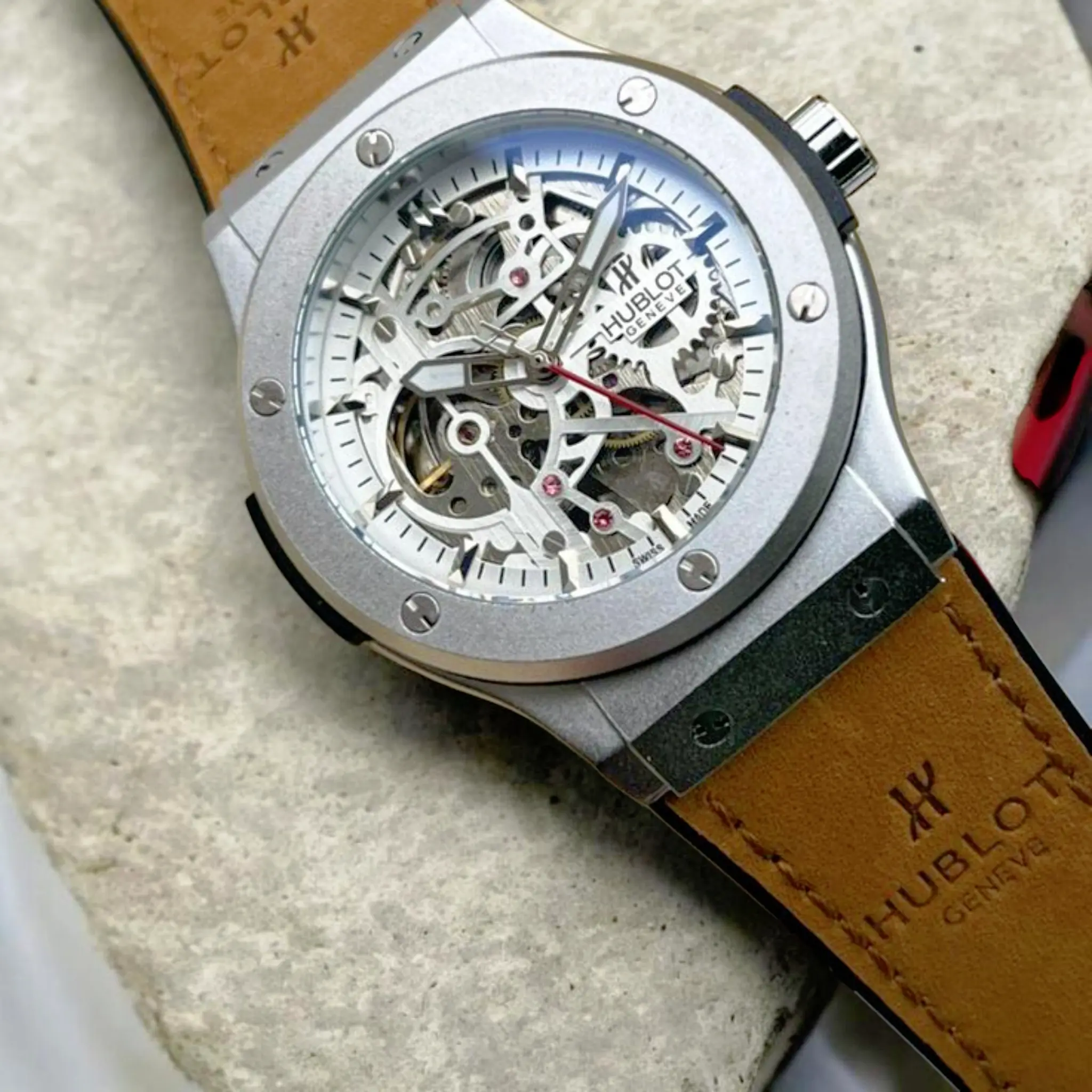 Hublot Mécanique Squelette